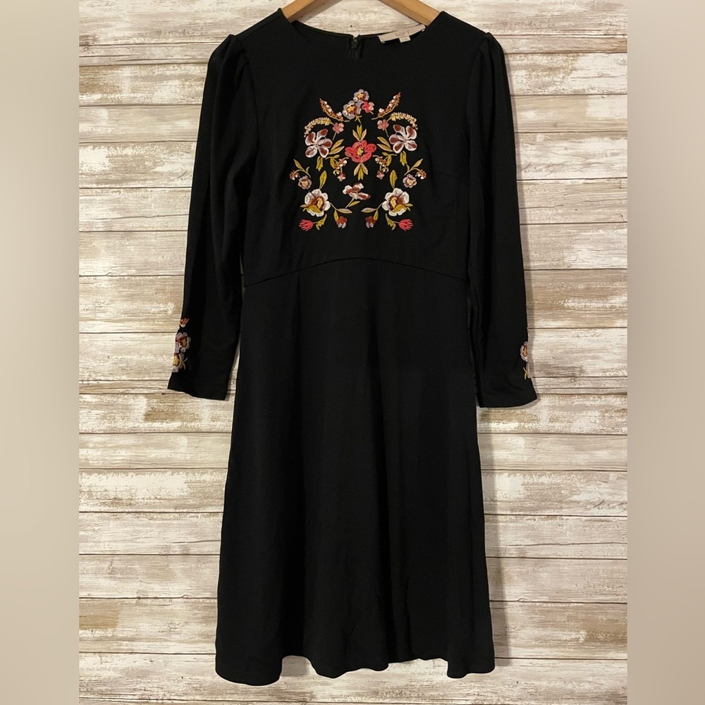 Loft Black A Line Embroidered Dress Black Long 3/4 Sleeves Size 2 Floral Design​